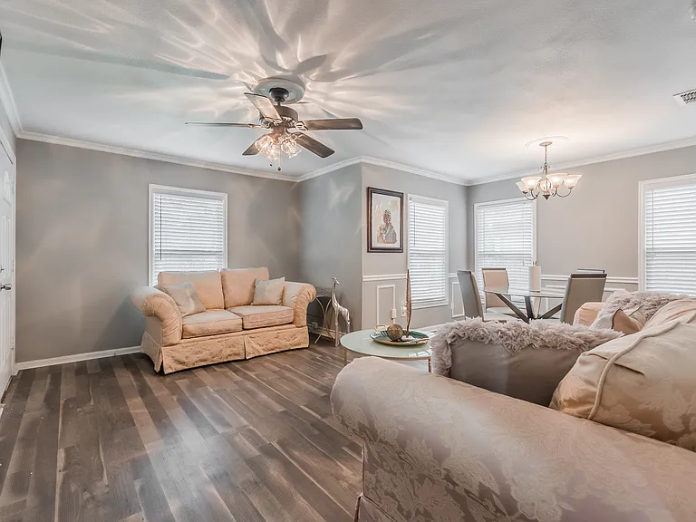 3225 Merida Ave — Photo 11