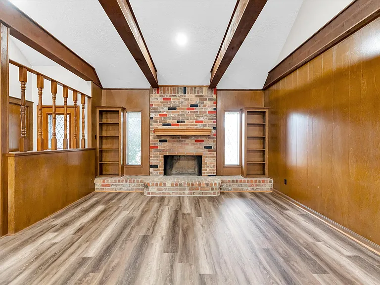 8102 Autumn Willow Dr — Photo 21