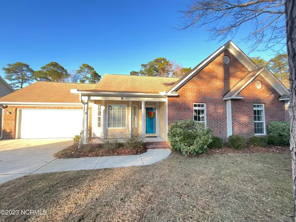 5253 Woods Edge Road, Wilmington, NC 28409