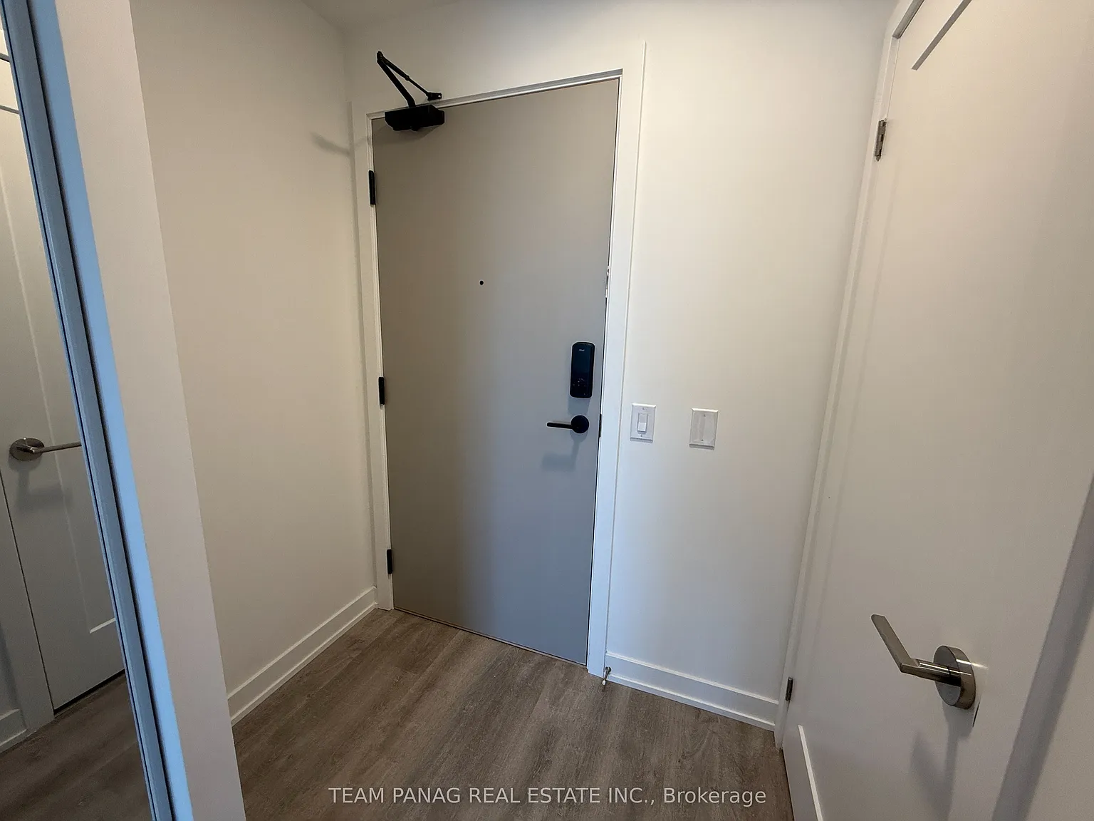 2 bed, $2,750 — Photo 2