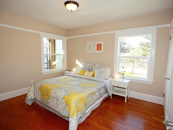 5th image of 62 Nantucket Ave