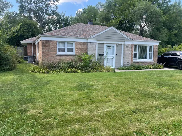 321 Minocqua St, Park Forest, IL 60466
