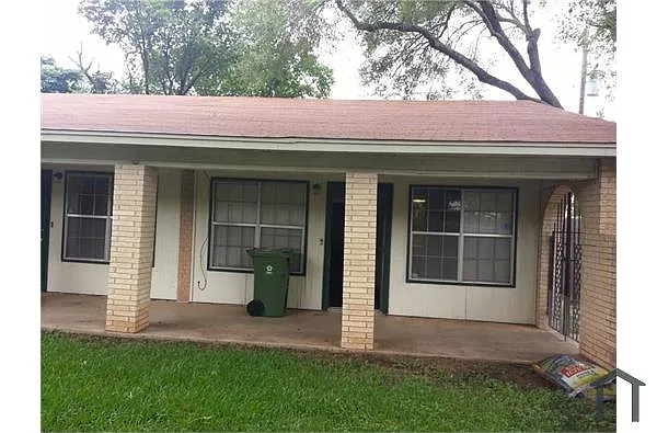 Building Photo - 1724 W Sanford St #D