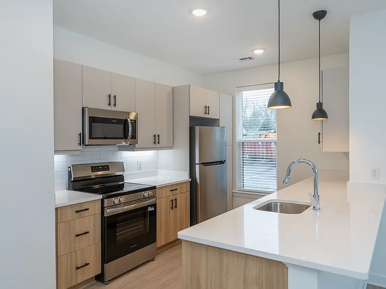 Wrighthaven Square Apartments — Photo 63