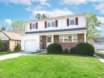54 Meadow Street, Garden City, NY, 11530