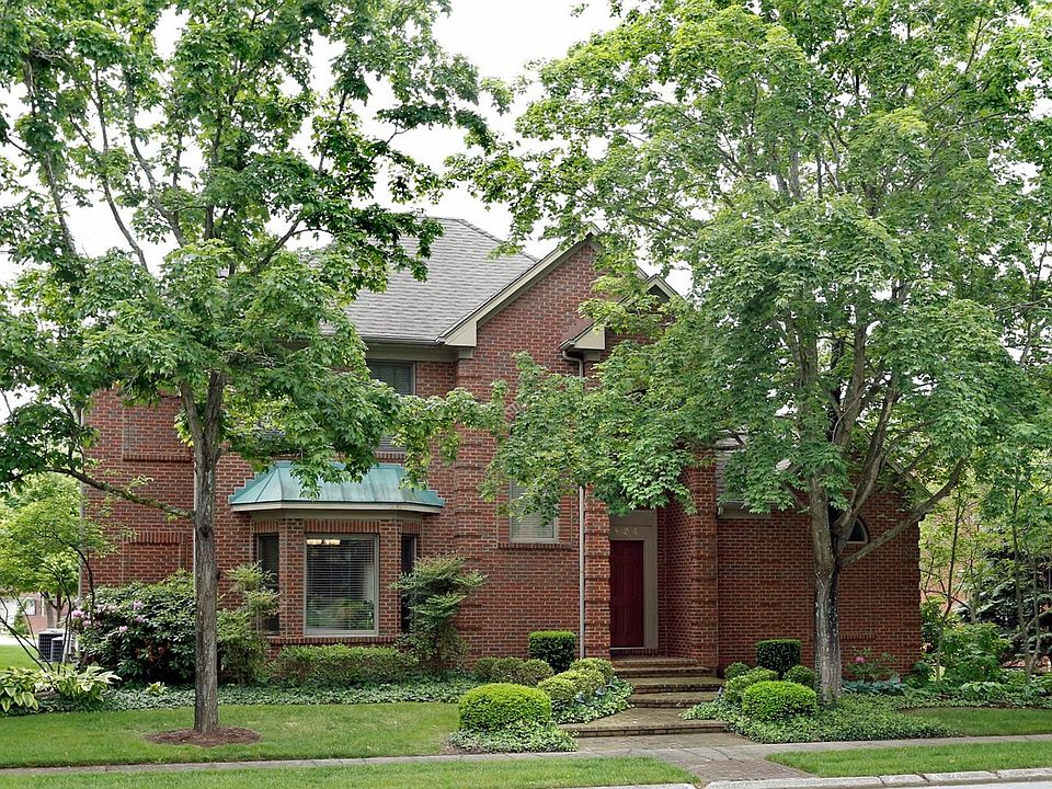 1st image of 1824 Saint Ives Cir
