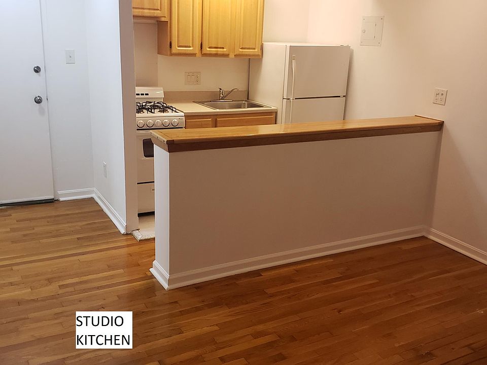 Studio with 1/2 wall divider