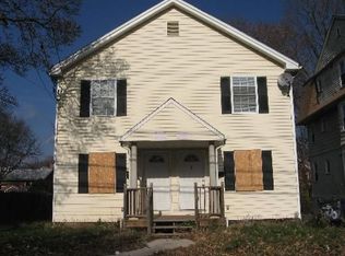 270-272 Capen St, Hartford, CT 06112