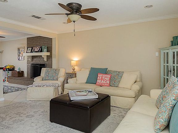 4th image of 7609 Beluche Dr