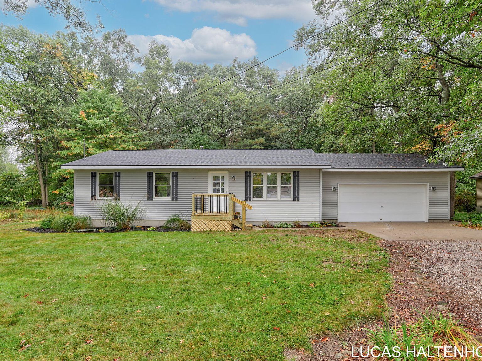 15300 Mercury Dr, Grand Haven, MI 49417 MLS 23137348 Zillow
