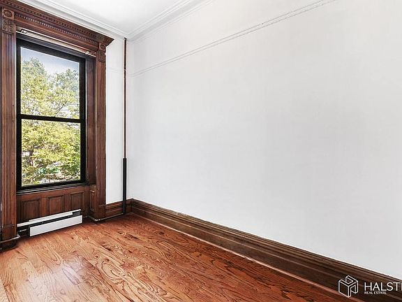 3rd image of 50 Macon St APT 2