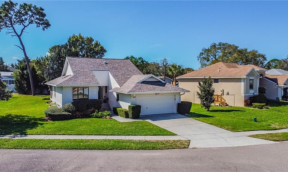 1st image of 1023 Lake Avoca Pl