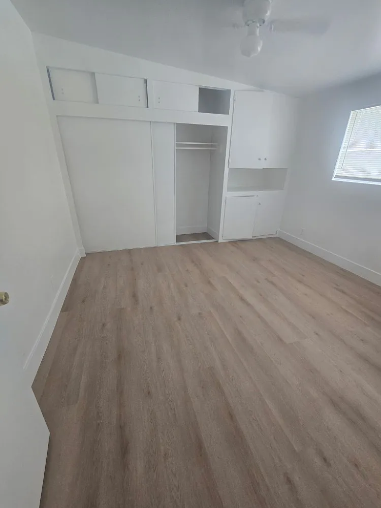 1 bed, 800 sqft, $900 — Photo 3