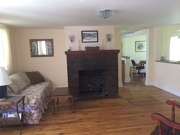 2nd image of 33 Clermont St