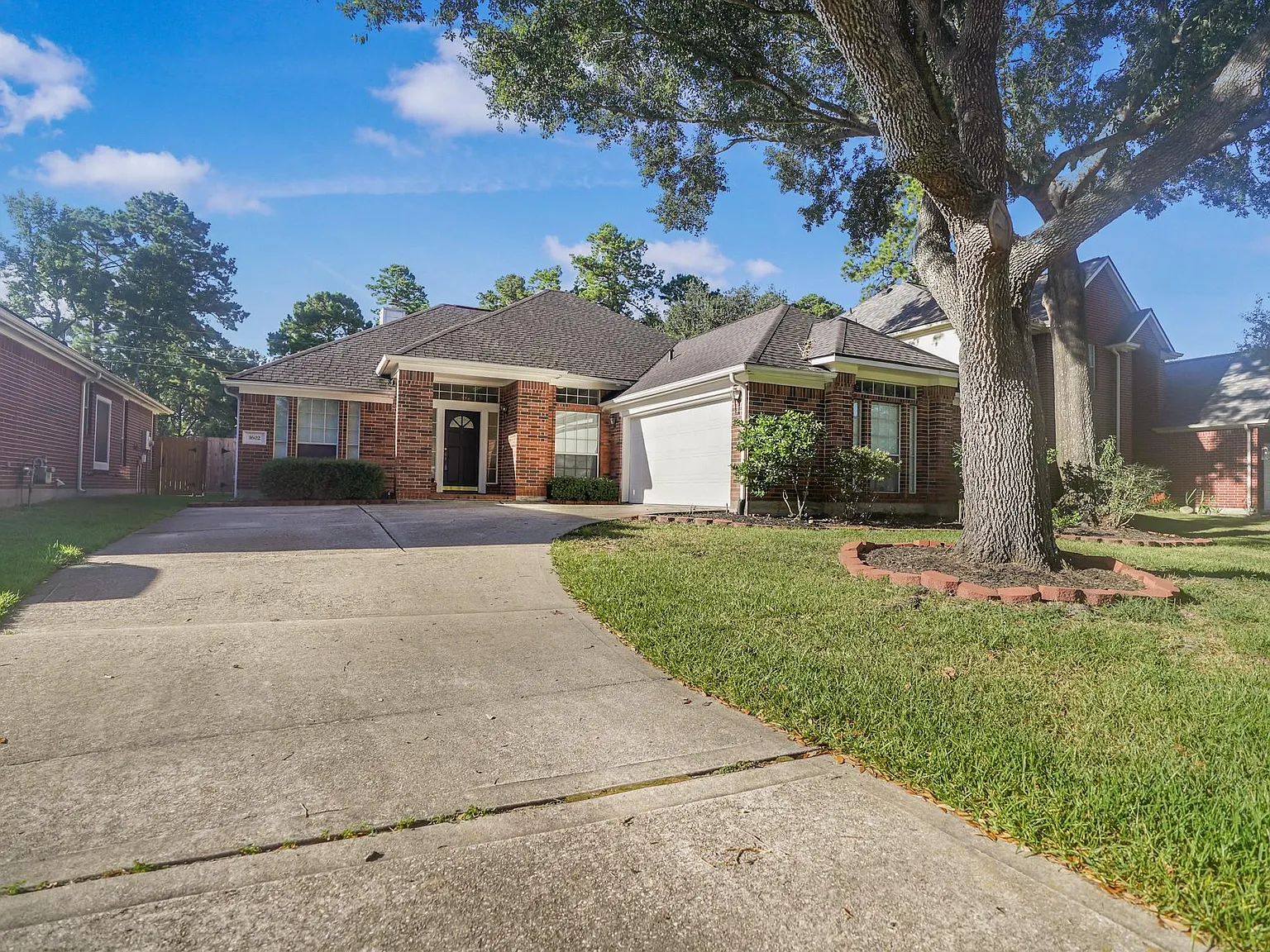3 bed, 2.0 bath, 2234 sqft, $2,375 — Photo 3