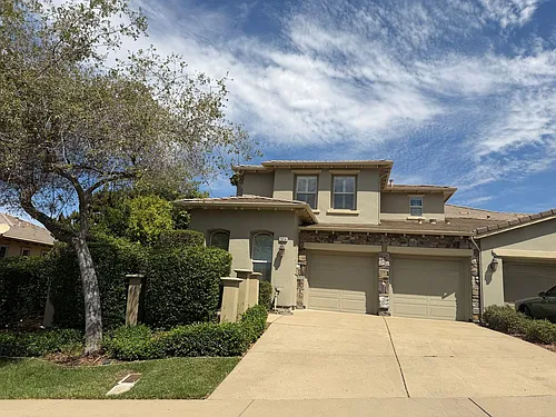 1014 Gamay Dr Photo 1