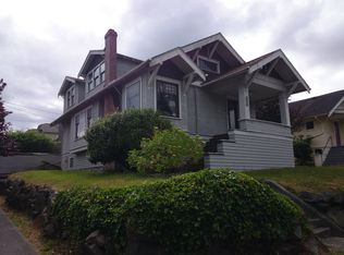 4616 Woodlawn Ave N, Seattle, WA 98103