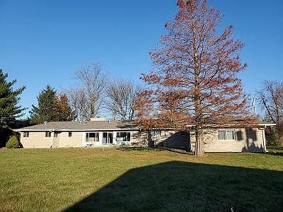 2nd image of 2316 S Park Ave