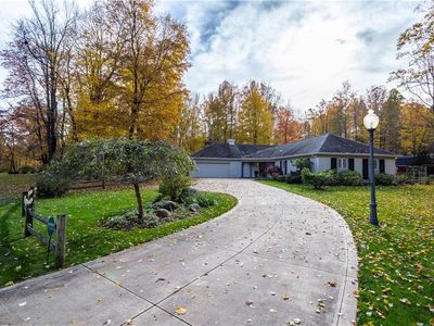 38220 Dodds Hill Dr, Willoughby, OH, 44094