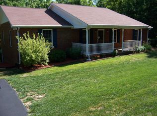 7375 Carrs Chapel Rd, Silver Point, TN 38582