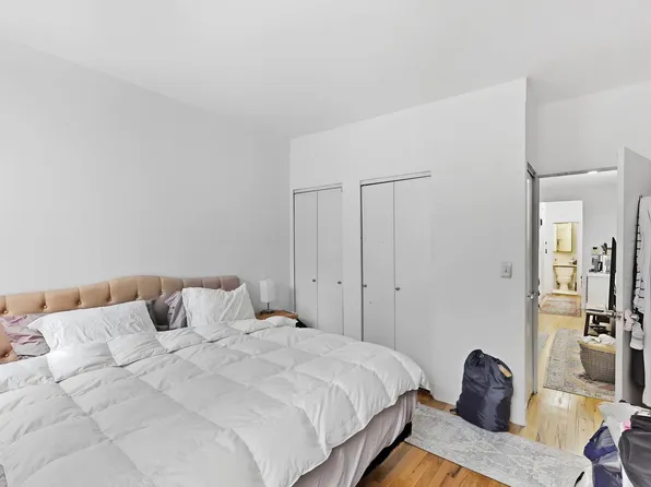 319 East 73rd Street image 18 of 23