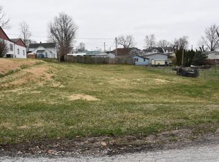 415 W Olive St, Palmyra, MO 63461