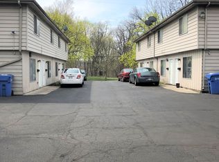 726-730 Pioneer- 2 BR Apts in the south end of the Vine Neighborhood, Kalamazoo, MI 49008