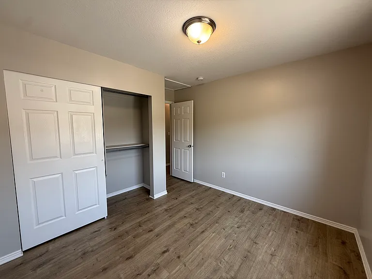 2635 Aspen Park Ln — Photo 11
