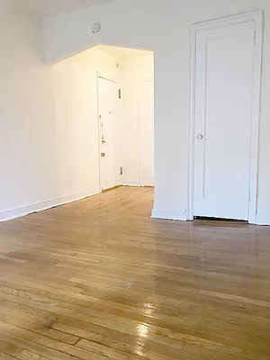 Rented by AJ Clarke | media 19