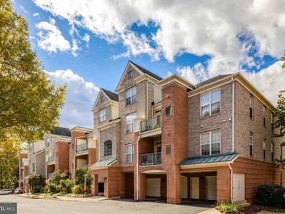 12165 Abington Hall Pl APT 102, Reston, VA, 20190
