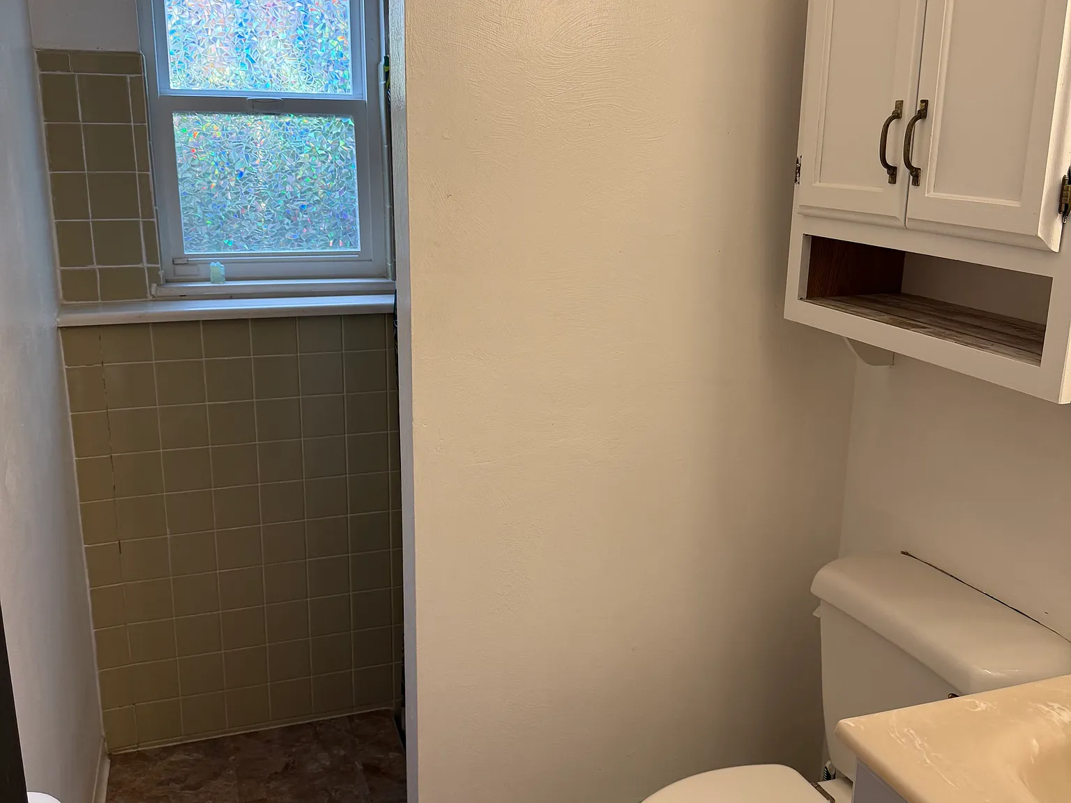 4 bed, 1647 sqft, $2,425 — Photo 2