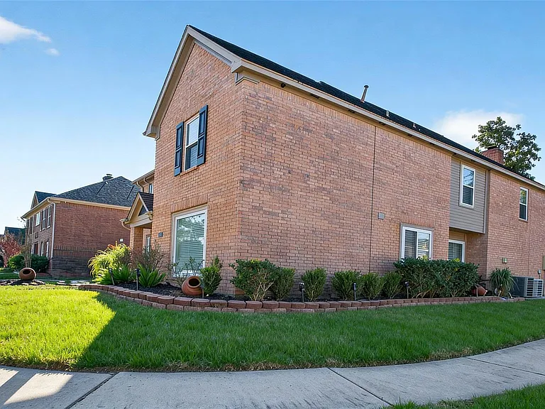 19115 Keyturn Ln — Photo 28