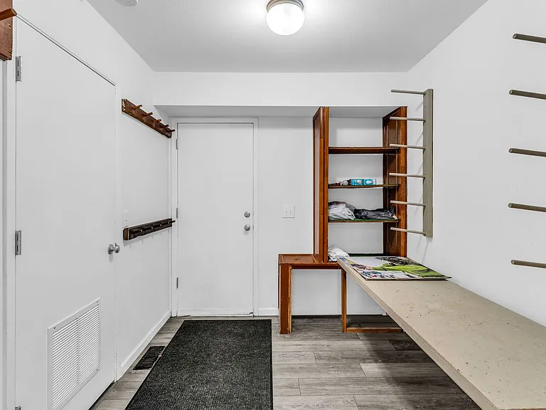 2035 Lucky John Dr — Photo 18