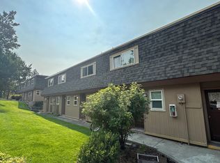 Roanoke Apartments, Bend, OR 97703
