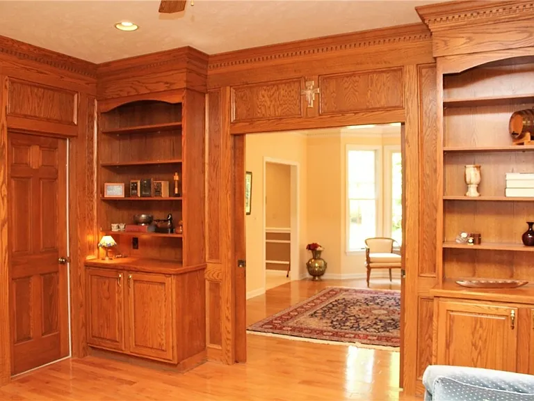 7217 Pine Tree Ct — Photo 11