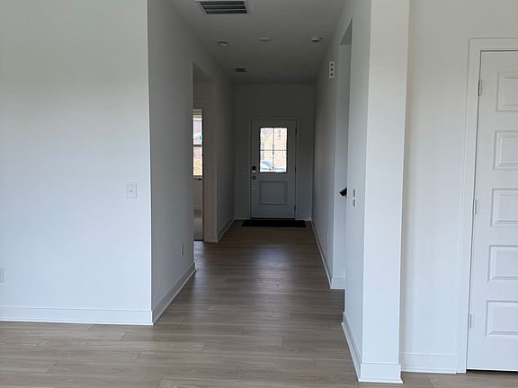 3rd image of 1135 Marston Ln