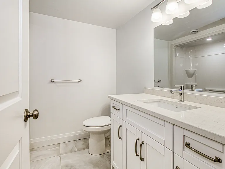 51 Birmingham Dr — Photo 3