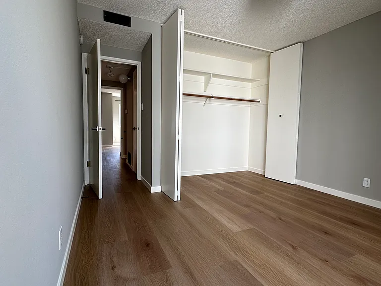 462 25th Ave #1 — Photo 5