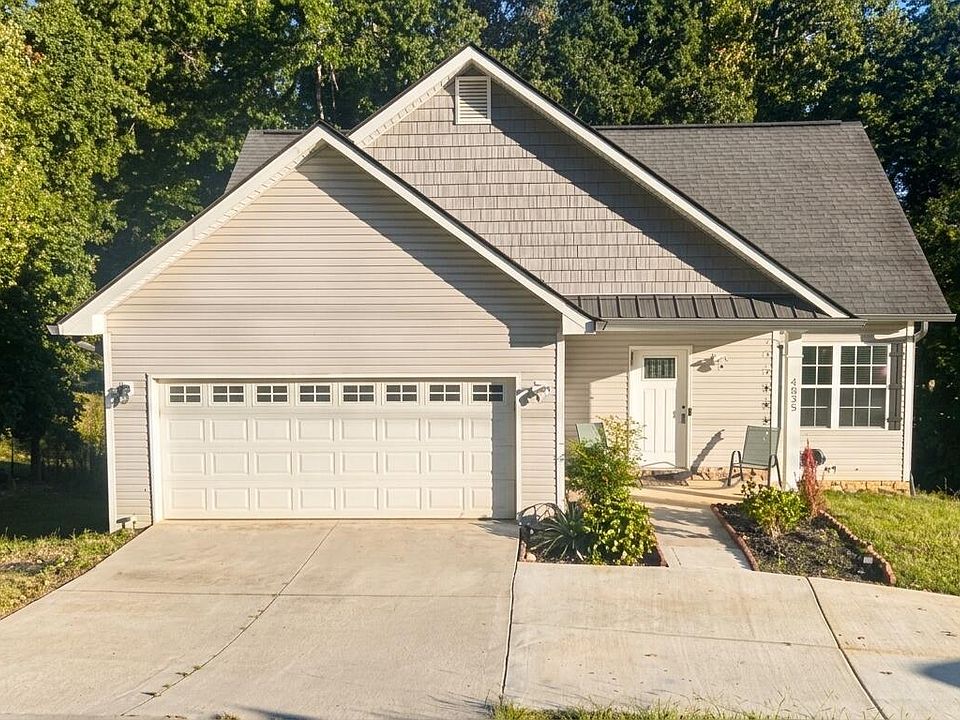 1st image of 4835 Cameron Rd