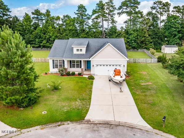 110 Neptune Ct Court, Havelock, NC 28532