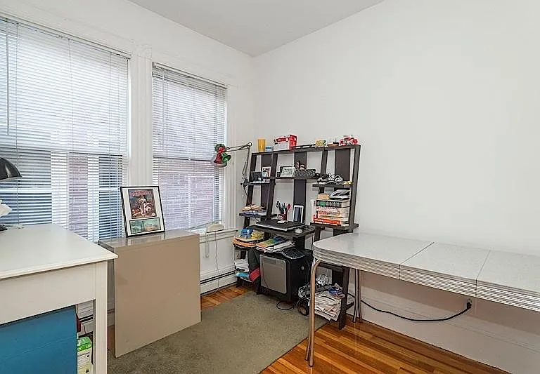 137 Columbia St #3B — Photo 3