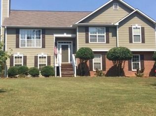 4630 Wheeler Creek Dr, Hoschton, GA 30548