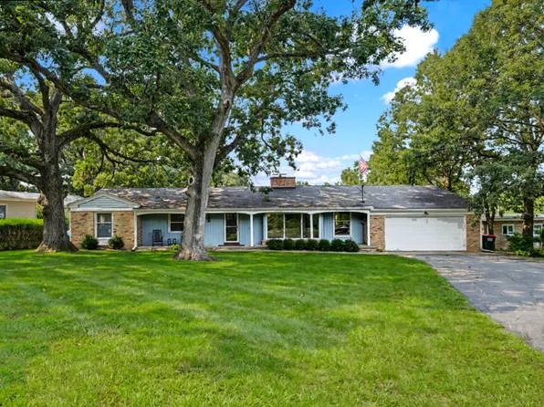 496 Rulison Dr, Loda, IL 60948