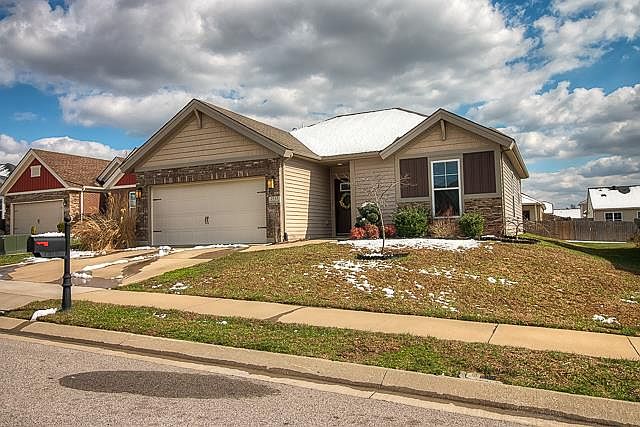 1st image of 2113 Meadowhill Ln