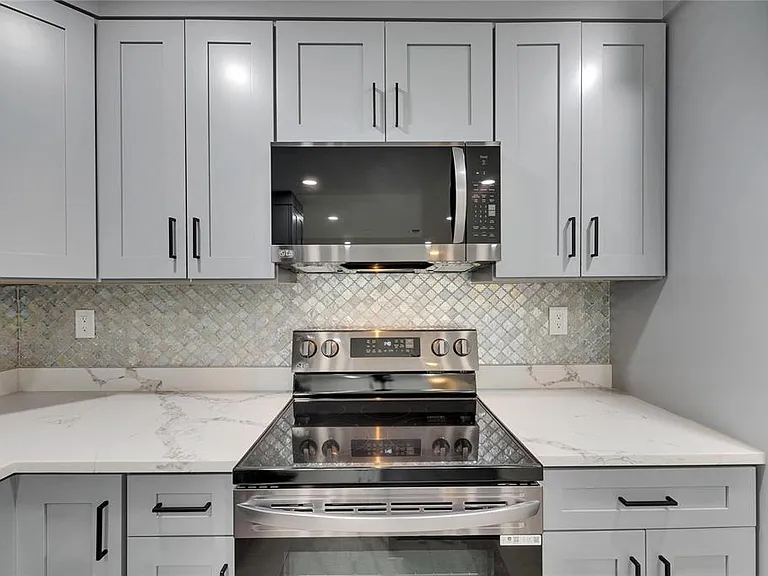 1025 Apollo Beach Blvd #1 — Photo 8