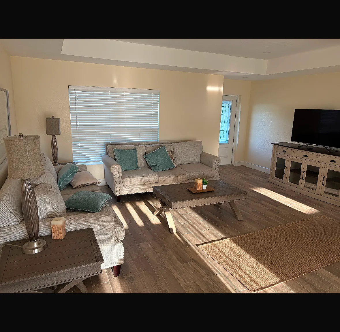 3 bed, 1380 sqft, $2,000 — Photo 4
