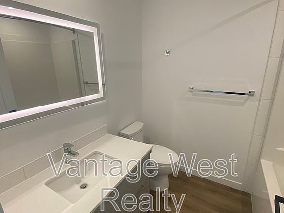 5th image of 1274 Devonshire Ave #506