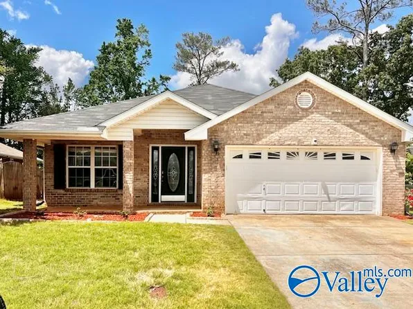 125 Herrick Dr SW, Huntsville, AL 35824