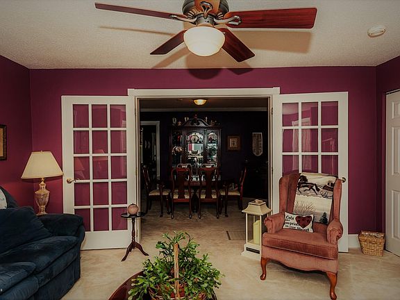 4th image of 109 Lakeshore Dr