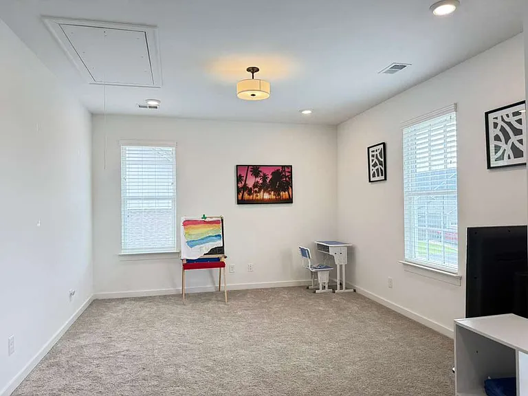 Den area